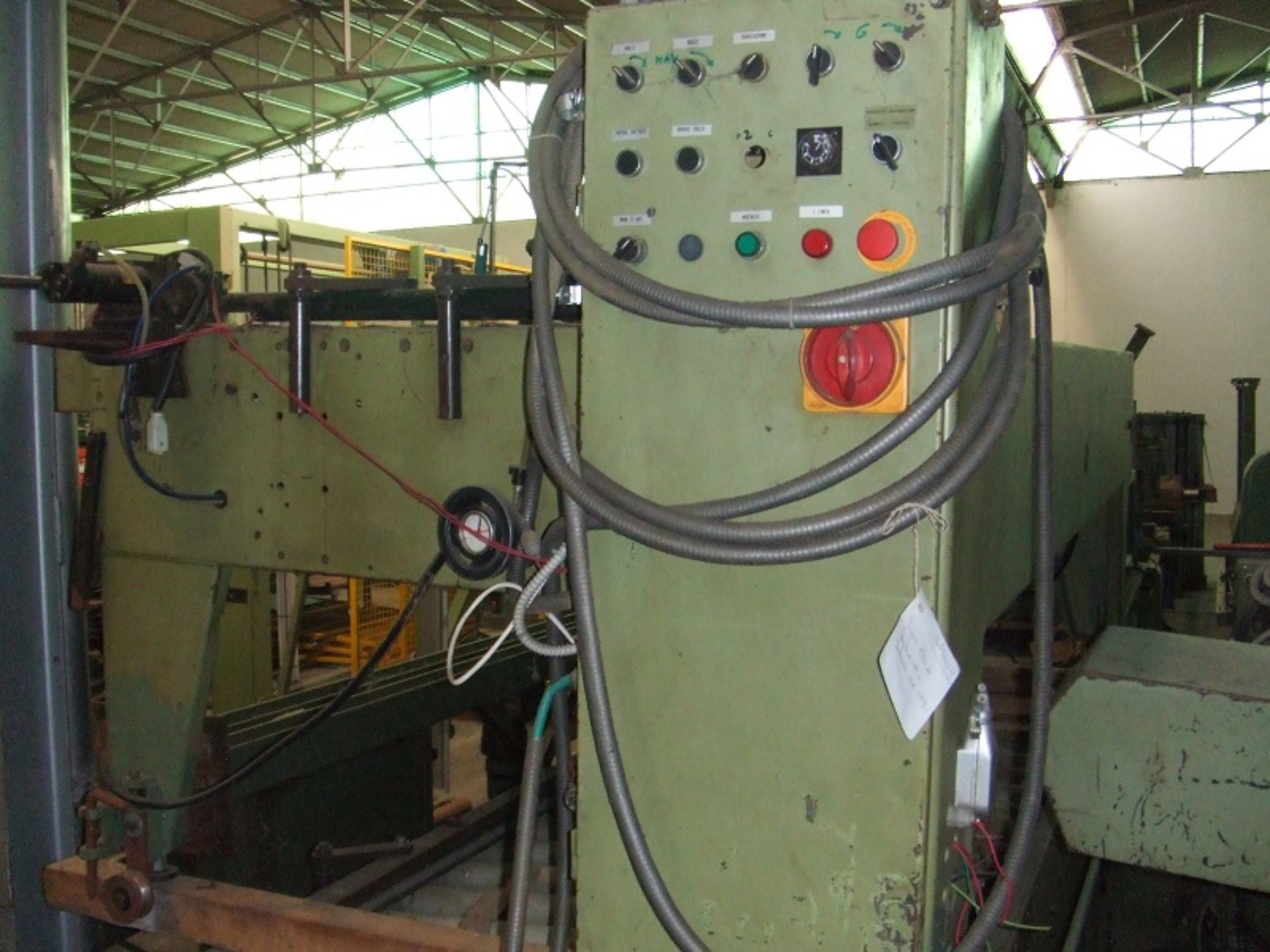 Girapezzi RBO da trasversale a longitudinale mod. GP 90 - cod. A475303G, con controlli e cavi visibili